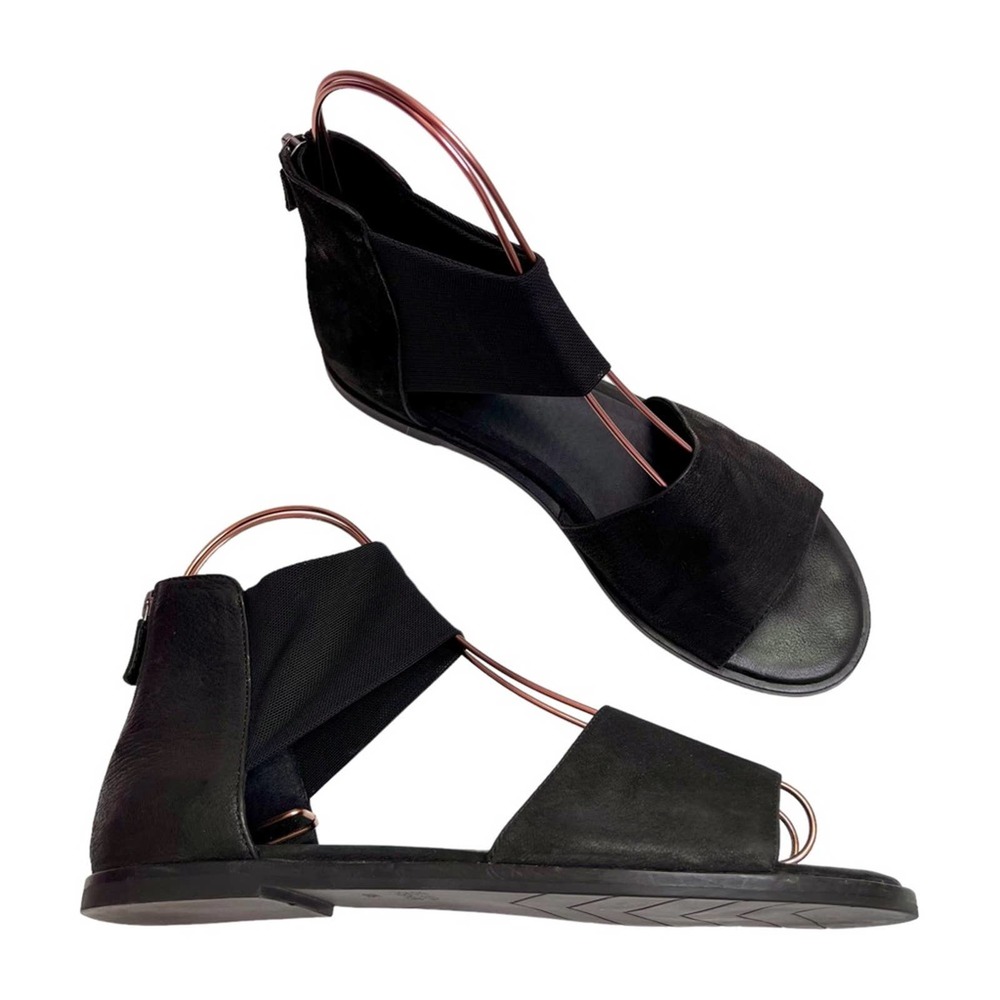 EILEEN FISHER Black Suede Heel Zipper Closure Ankle Wrap Boho Sandal Booties 8.5